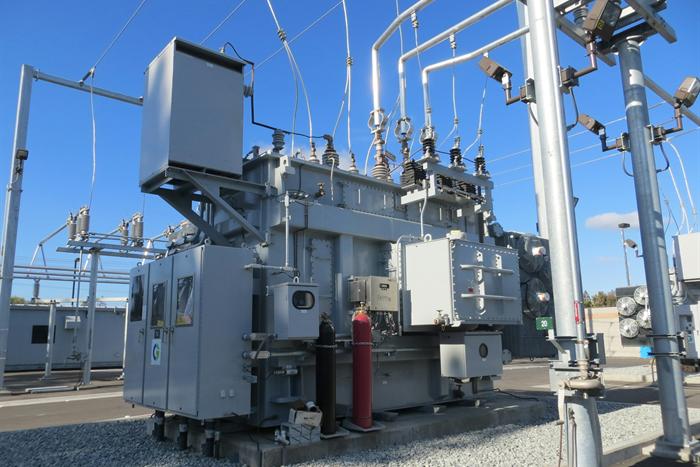 Heavy-duty electrical power equipment with cabling at an outdoor installation